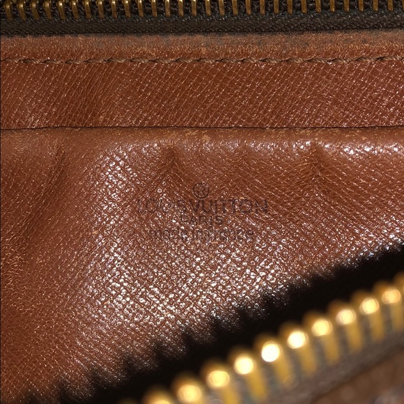 Louis Vuitton messenger bag - Picture 5 of 6
